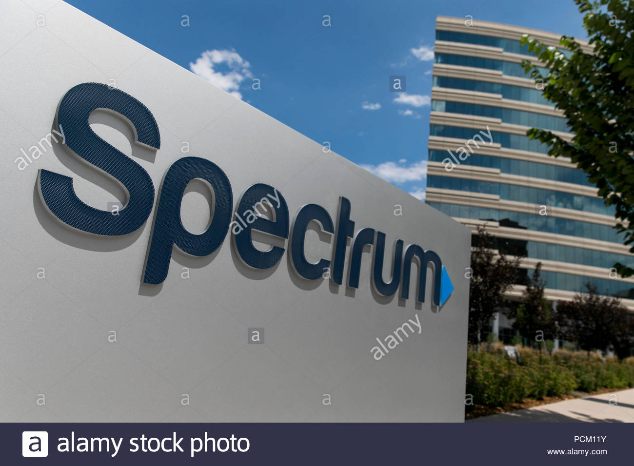 Spectrum Authorized Retailer Image